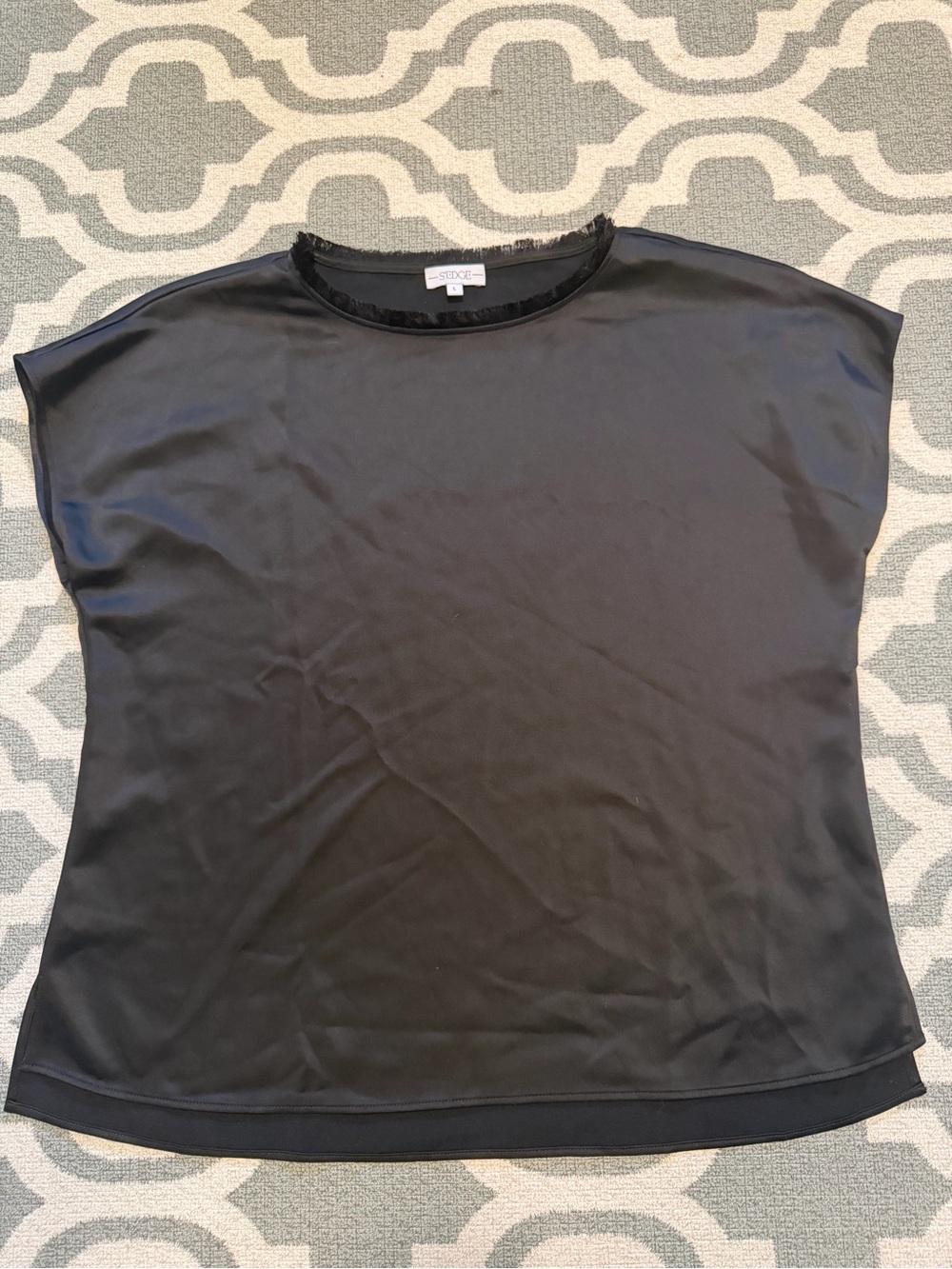 Sedge women’s large loose fit silky black cap sleeve blouse fringe neckline
